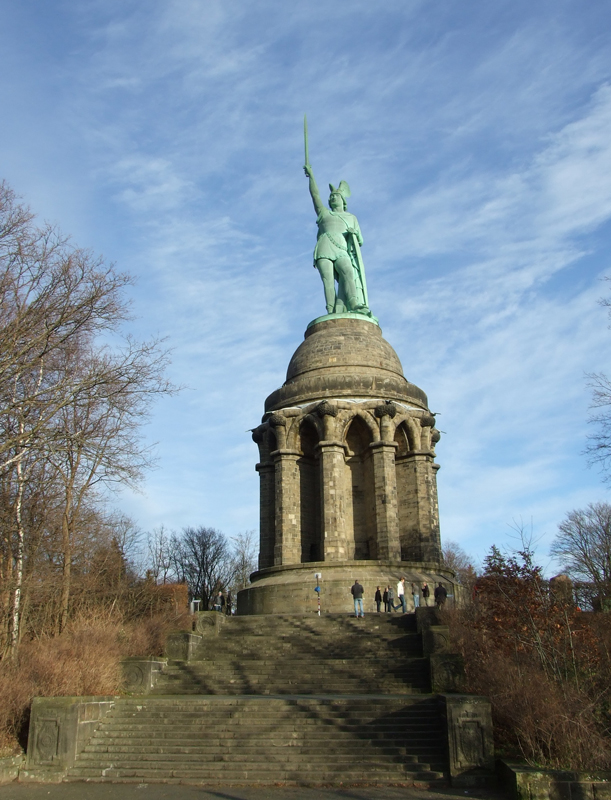 Hermannsdenkmal. Foto von Ende 2011, hab diesmal nicht nochmal das gleiche gemacht ^^