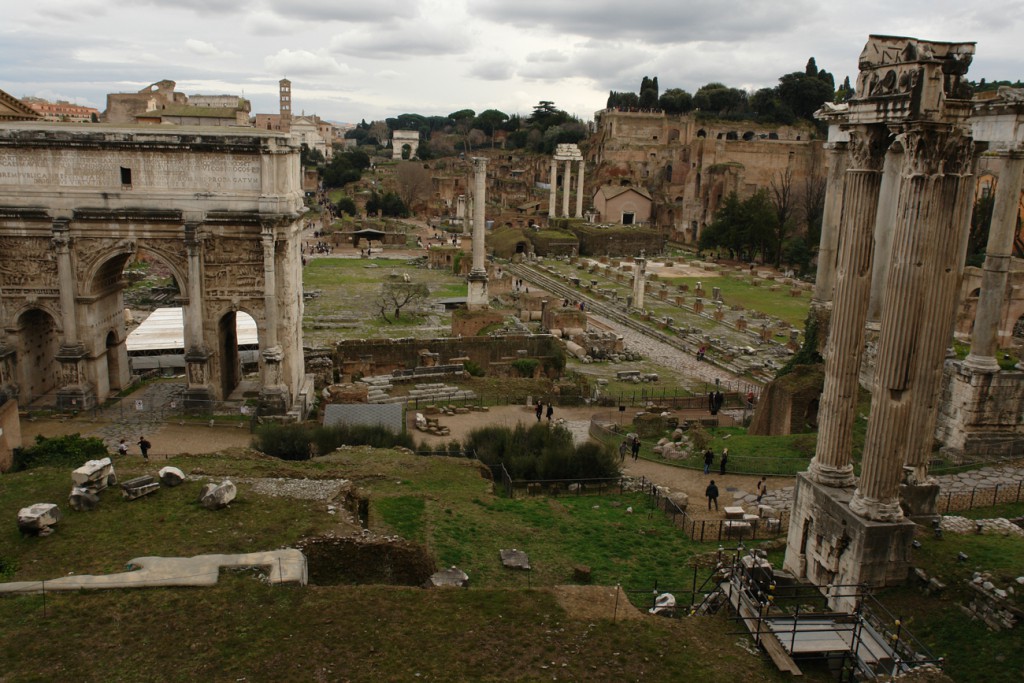 Ausblick von den Kapitolinischen Museen über das Forum Romanum