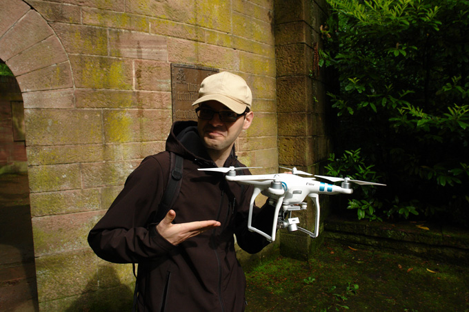Multicopter/Drohne: DJI Phantom 3