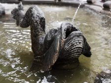 Brunnen auf dem Rathausplatz Aachen