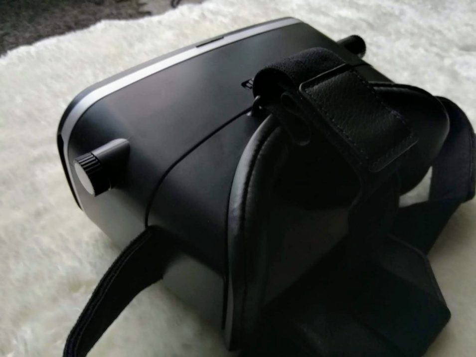 VR-Brille von Renkforce