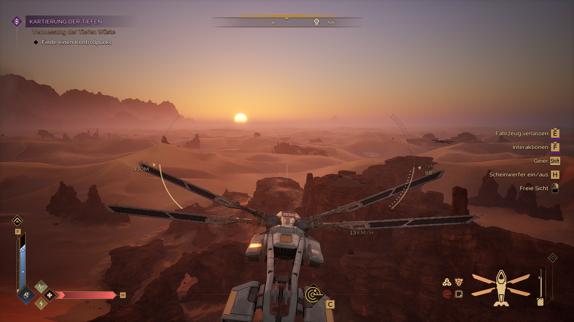 Screenshot aus dem Spiel Dune Awakening. Zu sehen ist ein Fluggerät, das über eine Wüstenlandschaft fliegt. Im Hintergrund geht die Sonne unter.