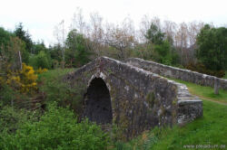 Alte Brücke aus dem 17. oder 18. Jahrhundert Schottland 2003
