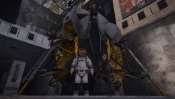 So nah kommt man der Mondlandekapsel im Air & Space Museum sonst nicht! Raumanzug und Mondlandekapsel im Air & Space Museum